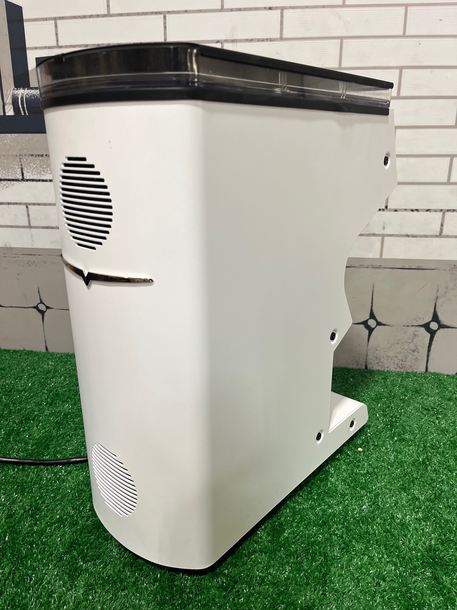 Demo Machine